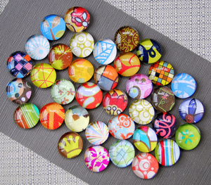 Small_glass_magnets