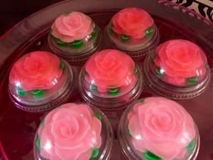 Small_jello_flowers