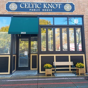 Celtic Knot Public House | 2022 Central Street