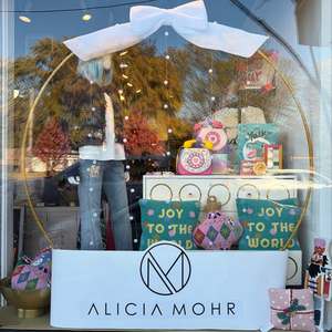 Alicia Mohr | 2014 Central Street