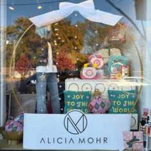 Alicia Mohr | 2014 Central Street