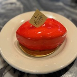 Patisserie Coralie | 600 Davis St.