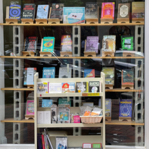 Middles Used Books | 1630 Orrington Ave.