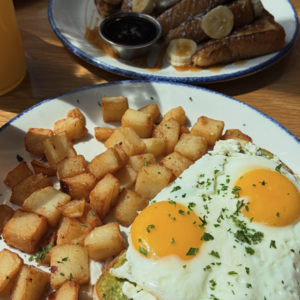Land & Lake Cafe | 1710 Orrington Ave. 