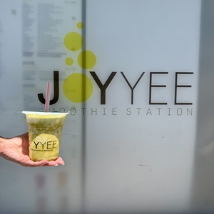 Joy Yee | 533 Davis St.