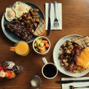 Benson Avenue Tavern | 1735 Benson Ave.